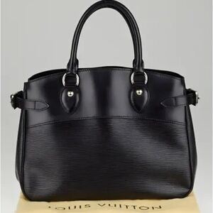 Louis Vuitton Passy Epi Black handbag